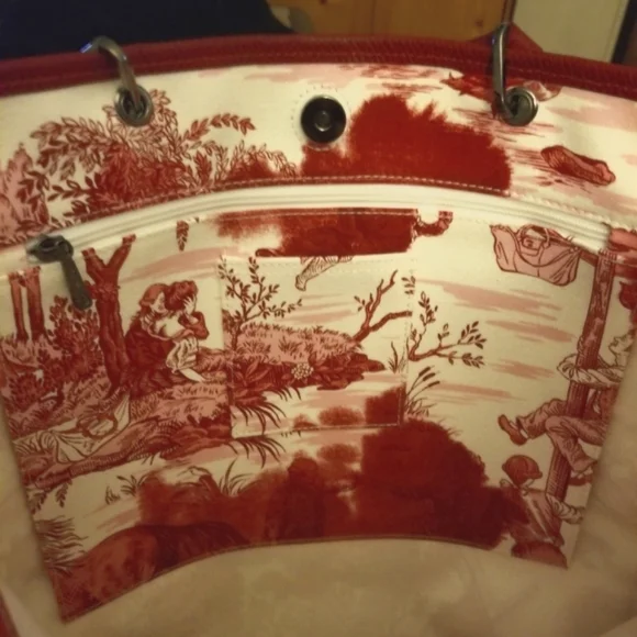 Longchamp Red & White Canvas Toile de Jouy Tote Bag - Picture 4 of 15